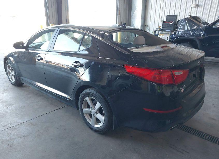 Photo 3 of 2014 Kia Optima LX (VIN 5XXGM4A7XEG284877)