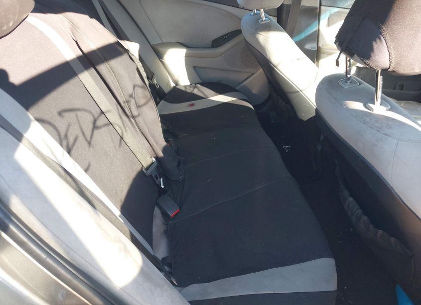 Photo 8 of 2014 Kia Optima LX (VIN 5XXGM4A7XEG290727)