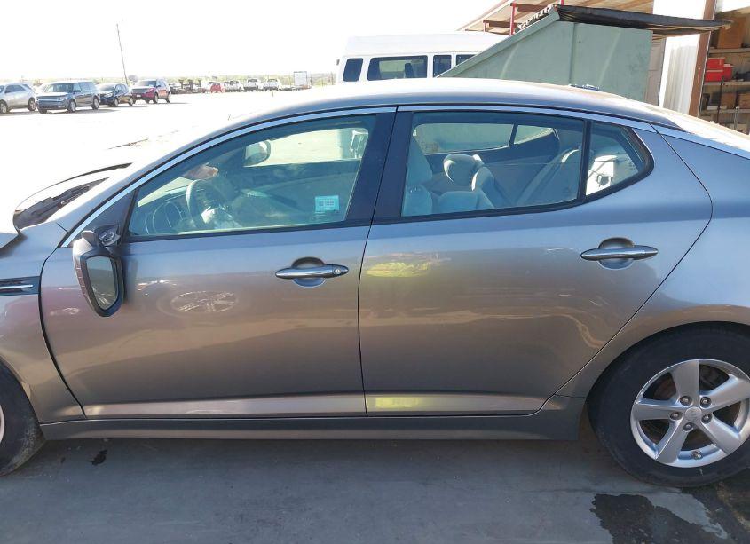 Photo 15 of 2014 Kia Optima LX (VIN 5XXGM4A7XEG294034)