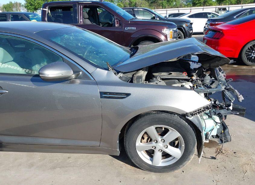 Photo 19 of 2014 Kia Optima LX (VIN 5XXGM4A7XEG294034)