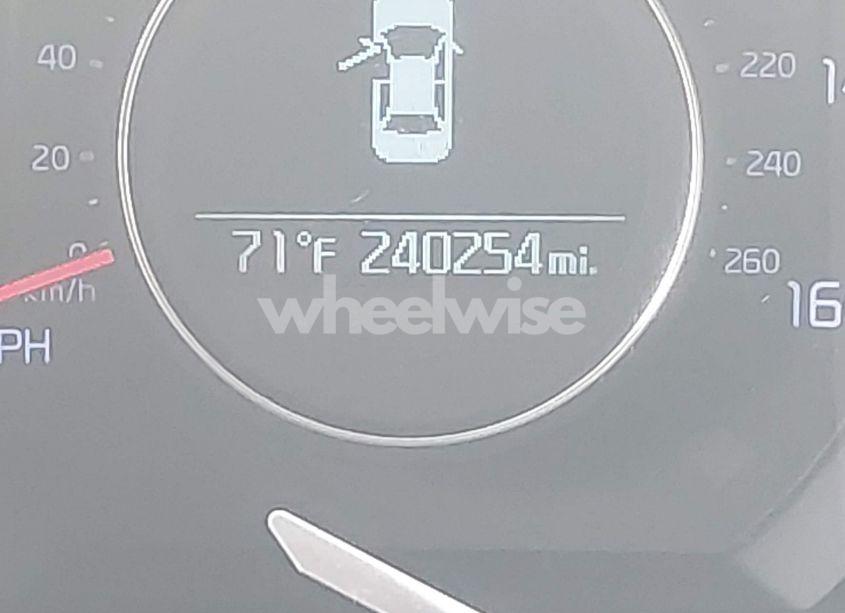 Photo 12 of 2014 Kia Optima LX (VIN 5XXGM4A7XEG305629)