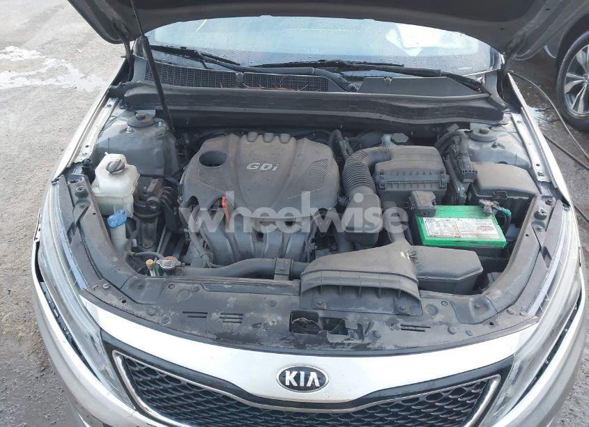 Photo 10 of 2014 Kia Optima LX (VIN 5XXGM4A7XEG317425)
