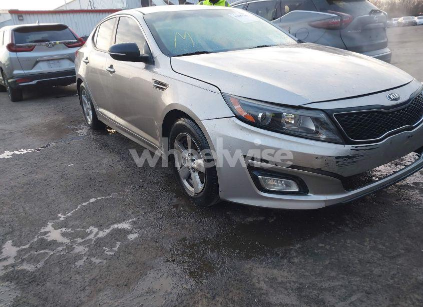 Photo 6 of 2014 Kia Optima LX (VIN 5XXGM4A7XEG317425)