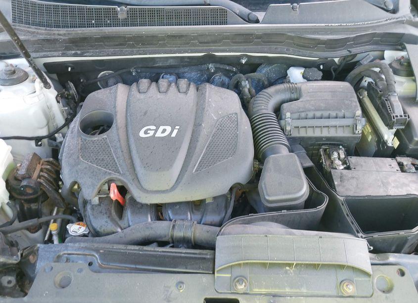 Photo 10 of 2015 Kia Optima LX (VIN 5XXGM4A7XFG358476)