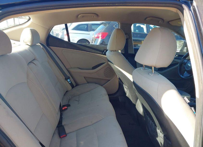 Photo 8 of 2015 Kia Optima LX (VIN 5XXGM4A7XFG363340)