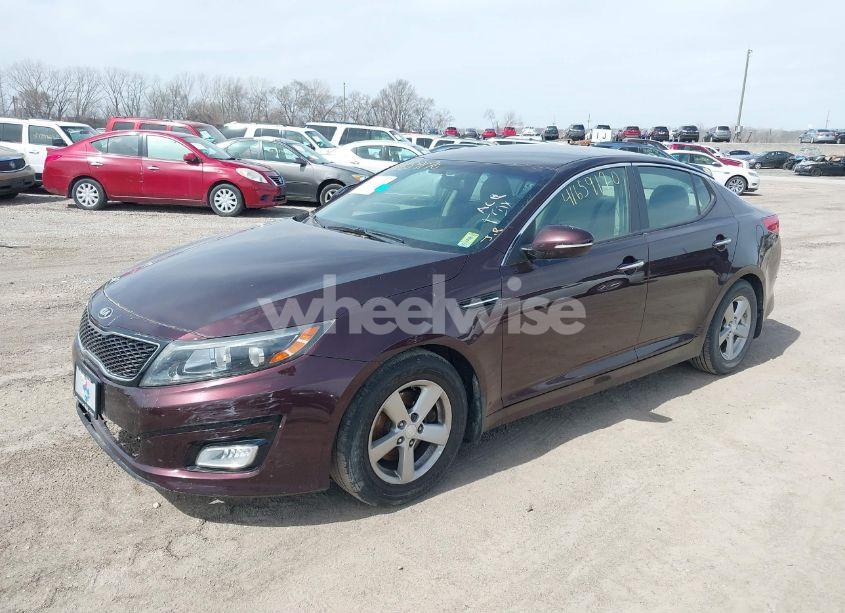 Photo 2 of 2015 Kia Optima LX (VIN 5XXGM4A7XFG363953)