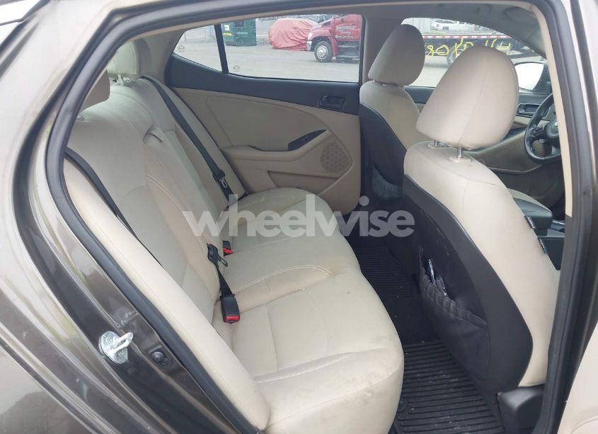 Photo 8 of 2015 Kia Optima LX (VIN 5XXGM4A7XFG382017)