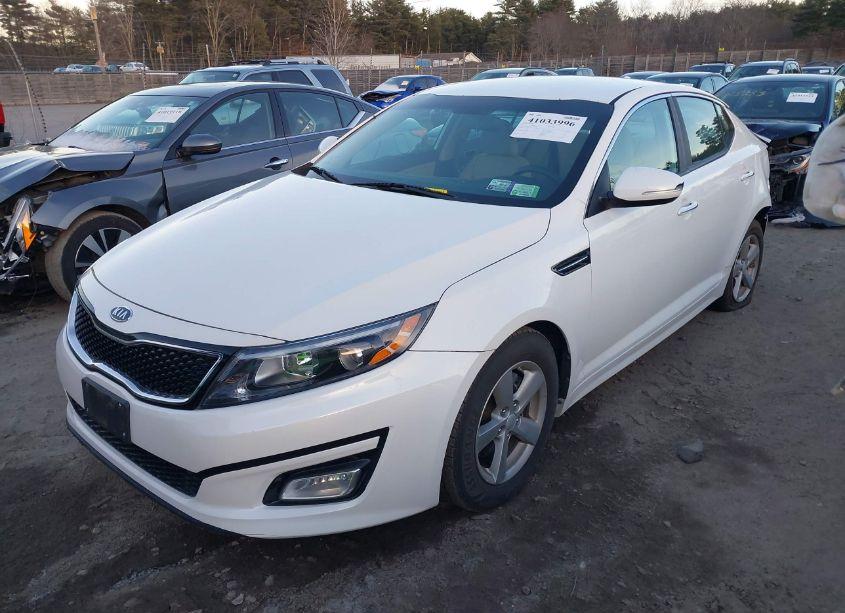 Photo 2 of 2015 Kia Optima LX (VIN 5XXGM4A7XFG388240)