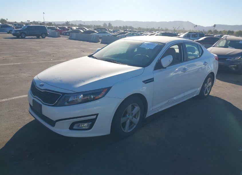 Photo 2 of 2015 Kia Optima LX (VIN 5XXGM4A7XFG396452)