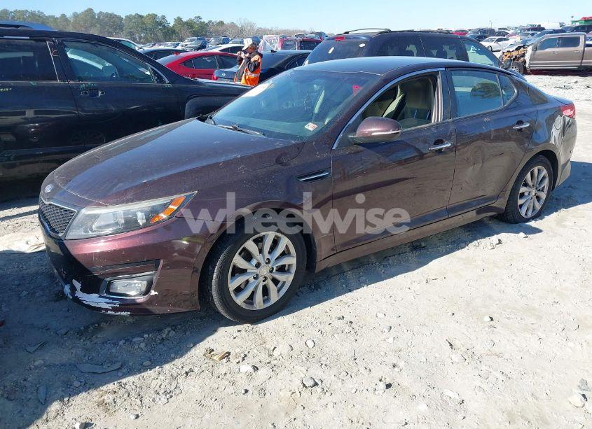 Photo 2 of 2015 Kia Optima LX (VIN 5XXGM4A7XFG400225)
