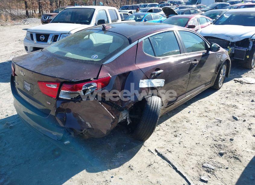 Photo 4 of 2015 Kia Optima LX (VIN 5XXGM4A7XFG400225)