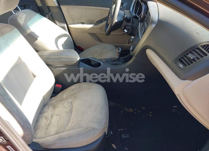 Photo 5 of 2015 Kia Optima LX (VIN 5XXGM4A7XFG400225)