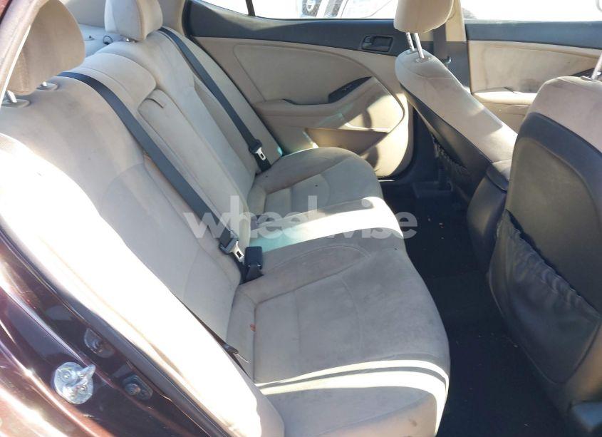 Photo 8 of 2015 Kia Optima LX (VIN 5XXGM4A7XFG400225)