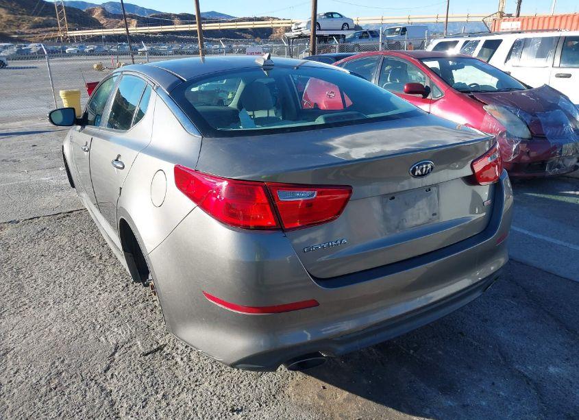 Photo 3 of 2015 Kia Optima LX (VIN 5XXGM4A7XFG407014)
