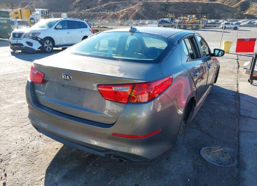 Photo 4 of 2015 Kia Optima LX (VIN 5XXGM4A7XFG407014)