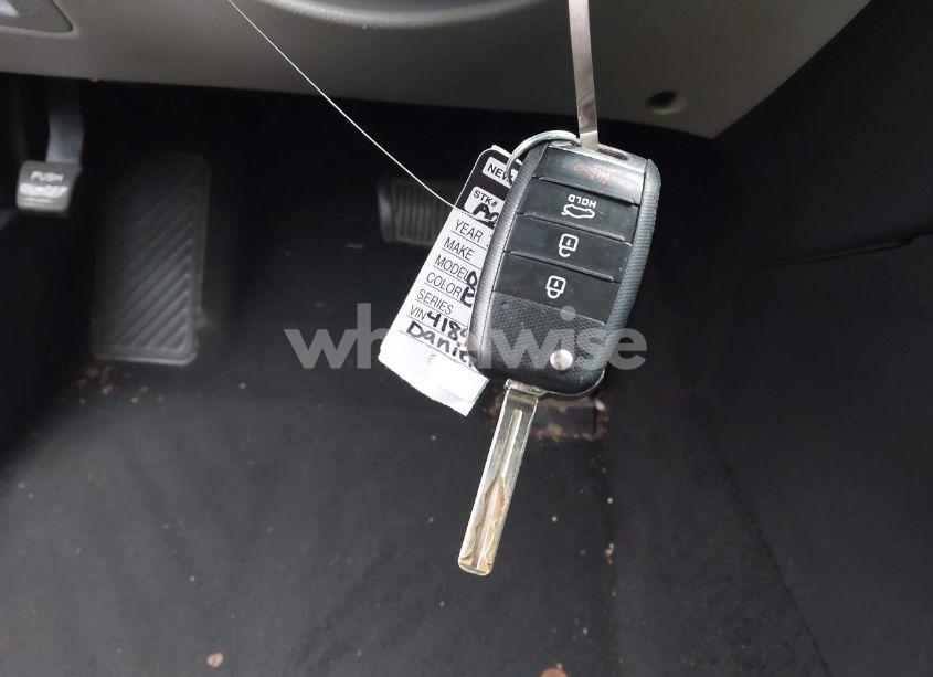 Photo 11 of 2015 Kia Optima LX (VIN 5XXGM4A7XFG418434)