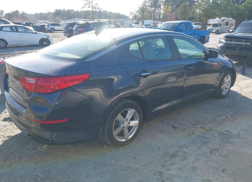 Photo 4 of 2015 Kia Optima LX (VIN 5XXGM4A7XFG438683)