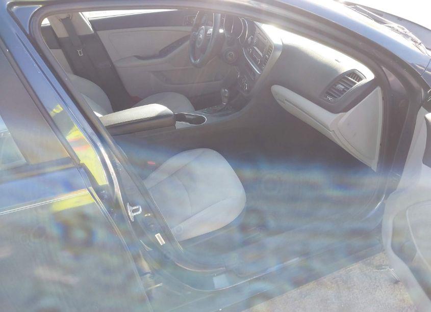 Photo 5 of 2015 Kia Optima LX (VIN 5XXGM4A7XFG438683)