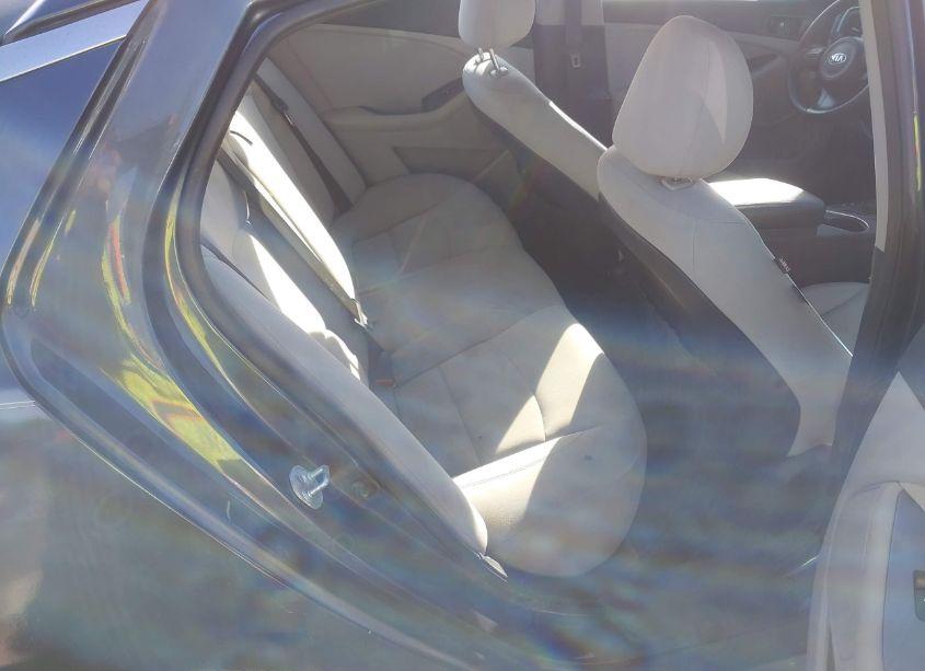 Photo 8 of 2015 Kia Optima LX (VIN 5XXGM4A7XFG438683)