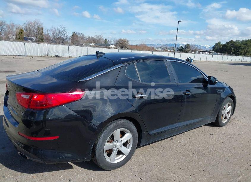 Photo 4 of 2015 Kia Optima LX (VIN 5XXGM4A7XFG448999)