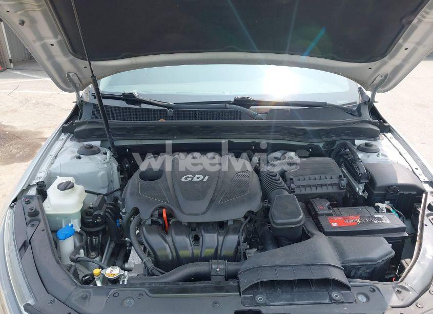 Photo 10 of 2015 Kia Optima LX (VIN 5XXGM4A7XFG452440)