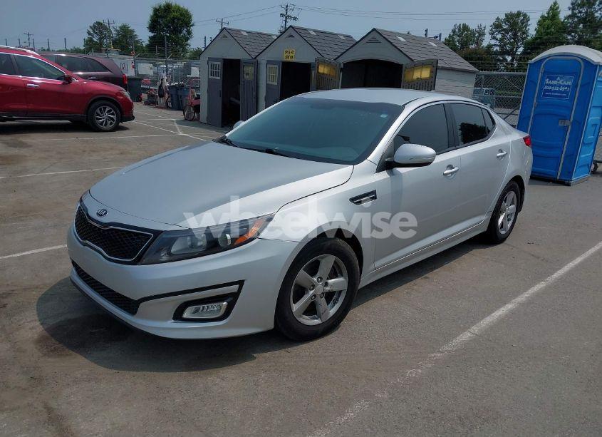Photo 2 of 2015 Kia Optima LX (VIN 5XXGM4A7XFG452440)