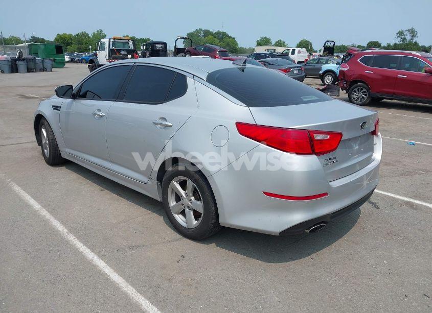 Photo 3 of 2015 Kia Optima LX (VIN 5XXGM4A7XFG452440)