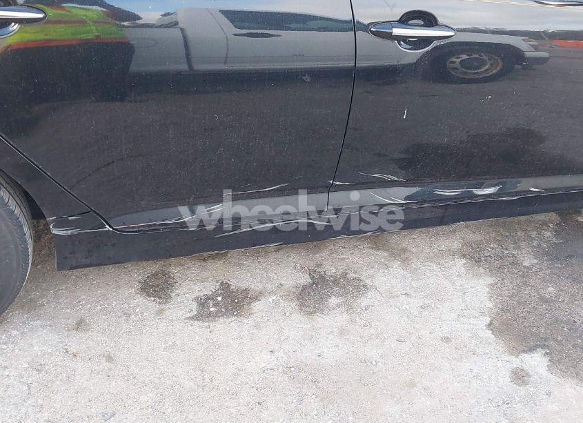 Photo 18 of 2015 Kia Optima LX (VIN 5XXGM4A7XFG456858)