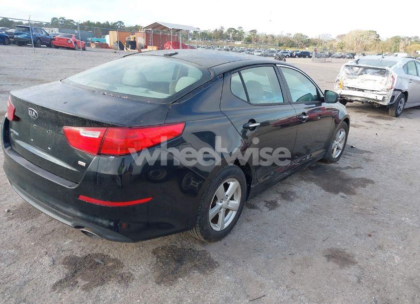 Photo 4 of 2015 Kia Optima LX (VIN 5XXGM4A7XFG456858)