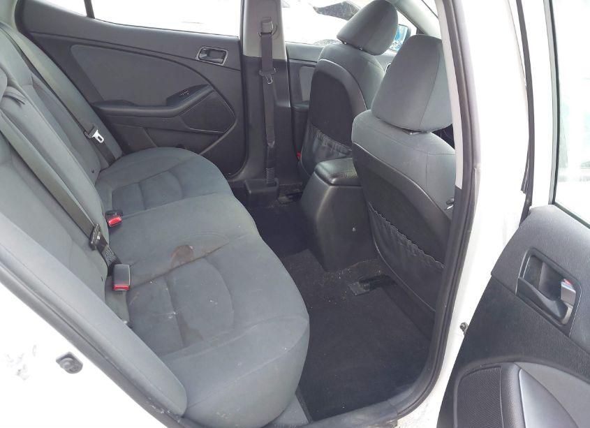 Photo 8 of 2015 Kia Optima LX (VIN 5XXGM4A7XFG464538)