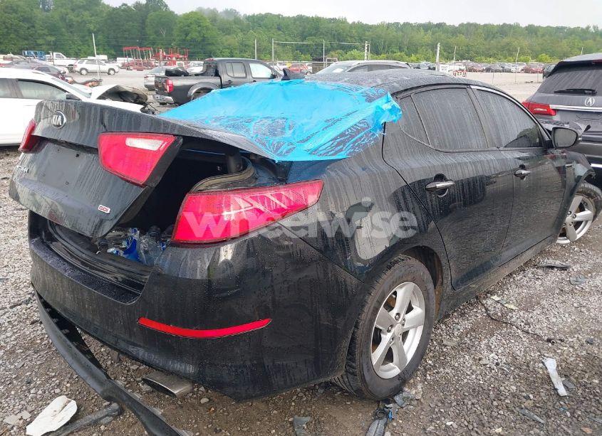 Photo 4 of 2015 Kia Optima LX (VIN 5XXGM4A7XFG467231)