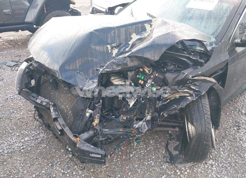 Photo 6 of 2015 Kia Optima LX (VIN 5XXGM4A7XFG467231)