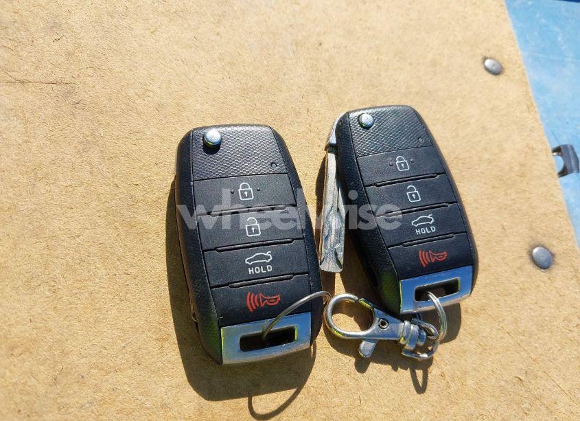 Photo 11 of 2015 Kia Optima LX (VIN 5XXGM4A7XFG471098)