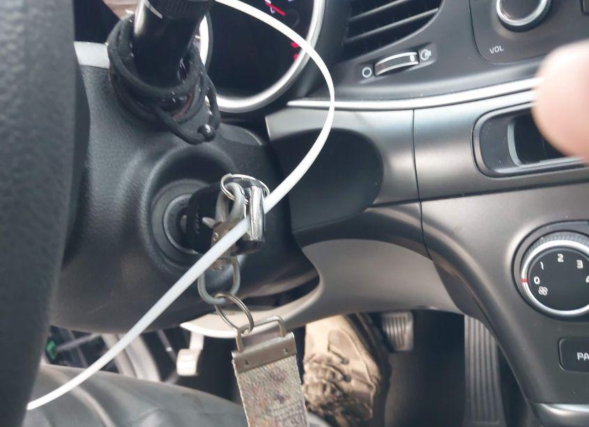 Photo 11 of 2015 Kia Optima LX (VIN 5XXGM4A7XFG475359)