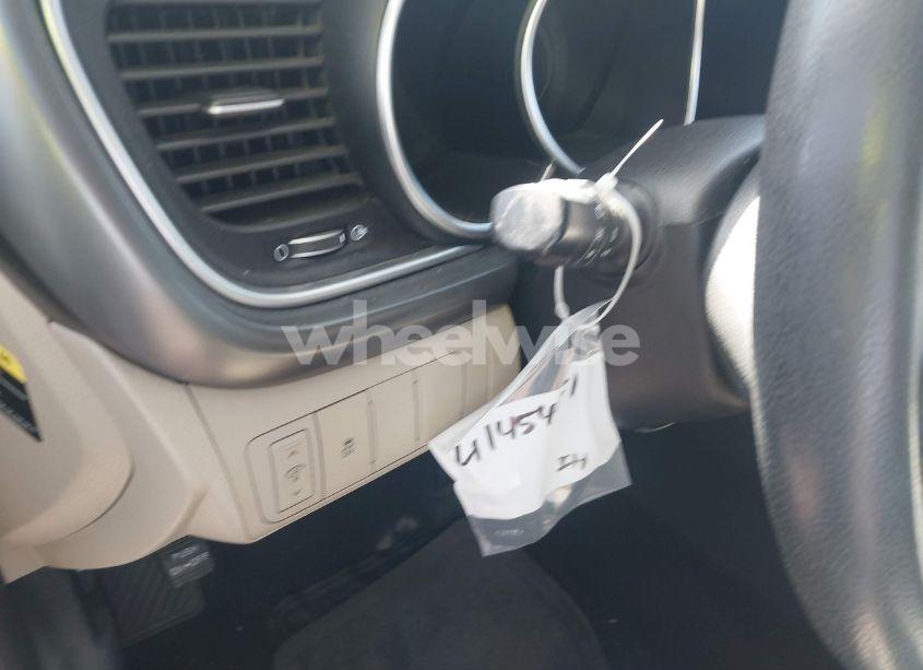 Photo 14 of 2015 Kia Optima LX (VIN 5XXGM4A7XFG477449)