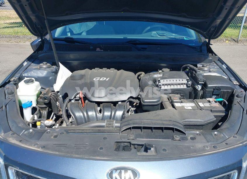 Photo 10 of 2015 Kia Optima LX (VIN 5XXGM4A7XFG482294)