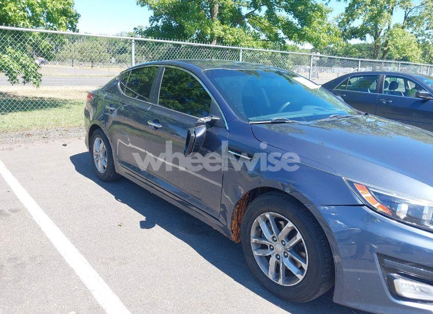 Photo 6 of 2015 Kia Optima LX (VIN 5XXGM4A7XFG482294)