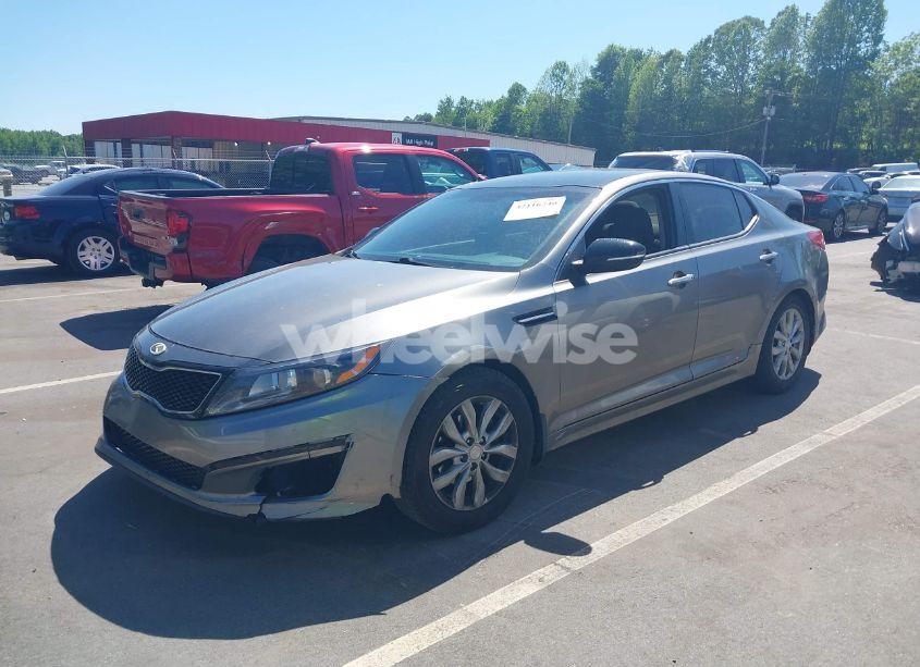 Photo 2 of 2015 Kia Optima LX (VIN 5XXGM4A7XFG508280)