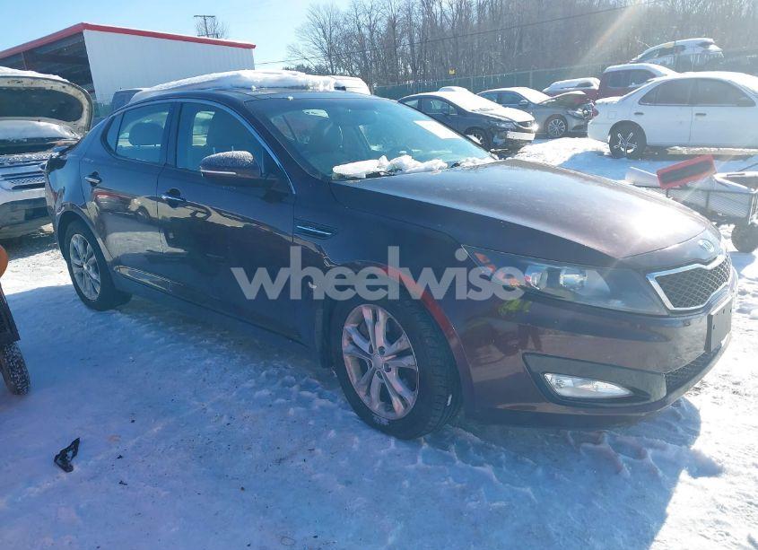 2012 Kia Optima EX (VIN 5XXGN4A61CG069907) main photo