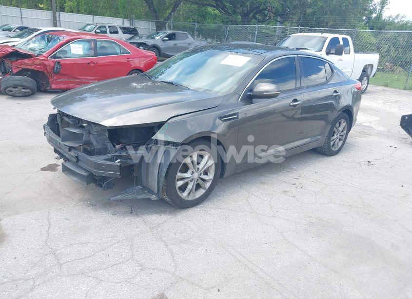 Photo 2 of 2012 Kia Optima EX TURBO (VIN 5XXGN4A62CG018125)