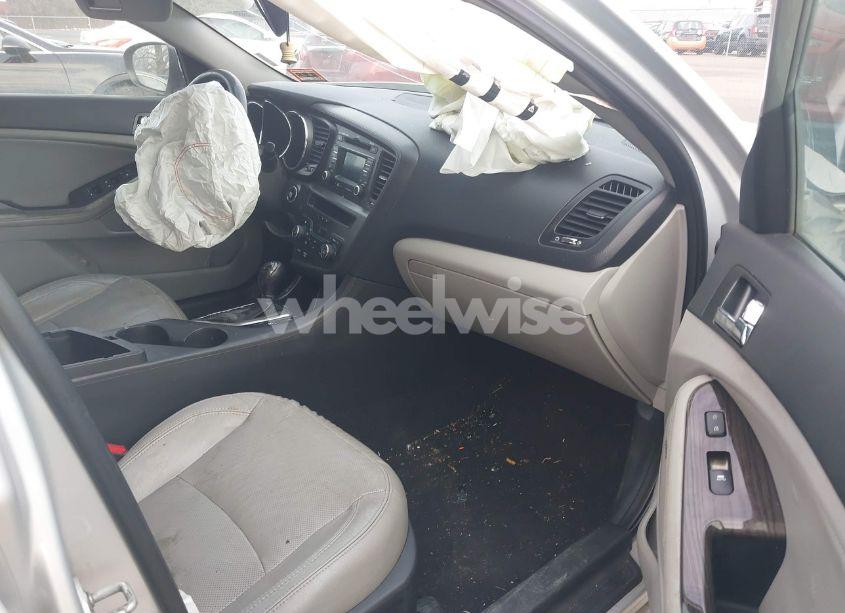 Photo 5 of 2012 Kia Optima EX TURBO (VIN 5XXGN4A63CG014360)