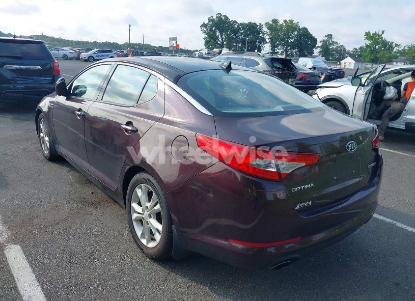 Photo 3 of 2012 Kia Optima EX TURBO (VIN 5XXGN4A65CG006101)