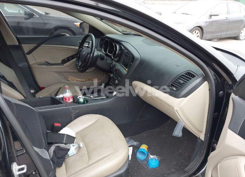 Photo 5 of 2012 Kia Optima EX TURBO (VIN 5XXGN4A68CG016640)