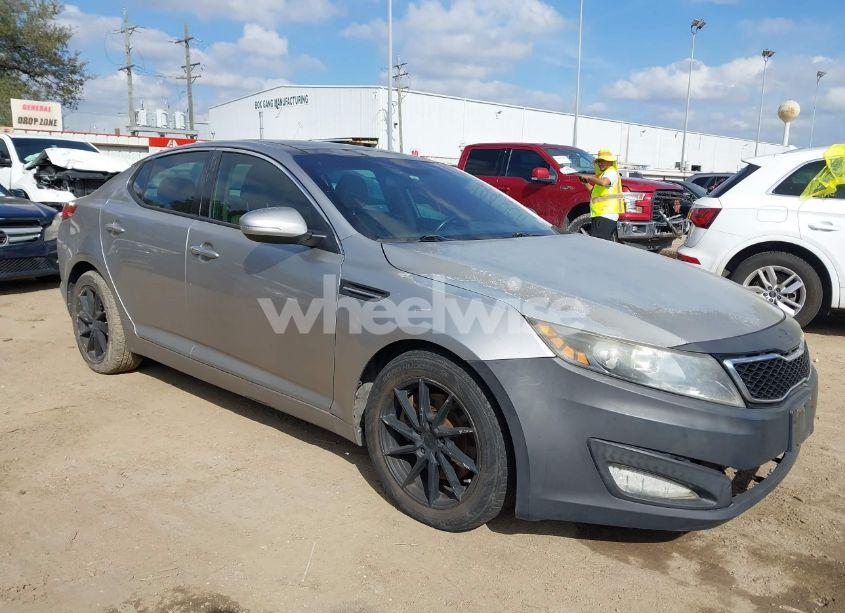 2012 Kia Optima EX TURBO (VIN 5XXGN4A6XCG071476) main photo