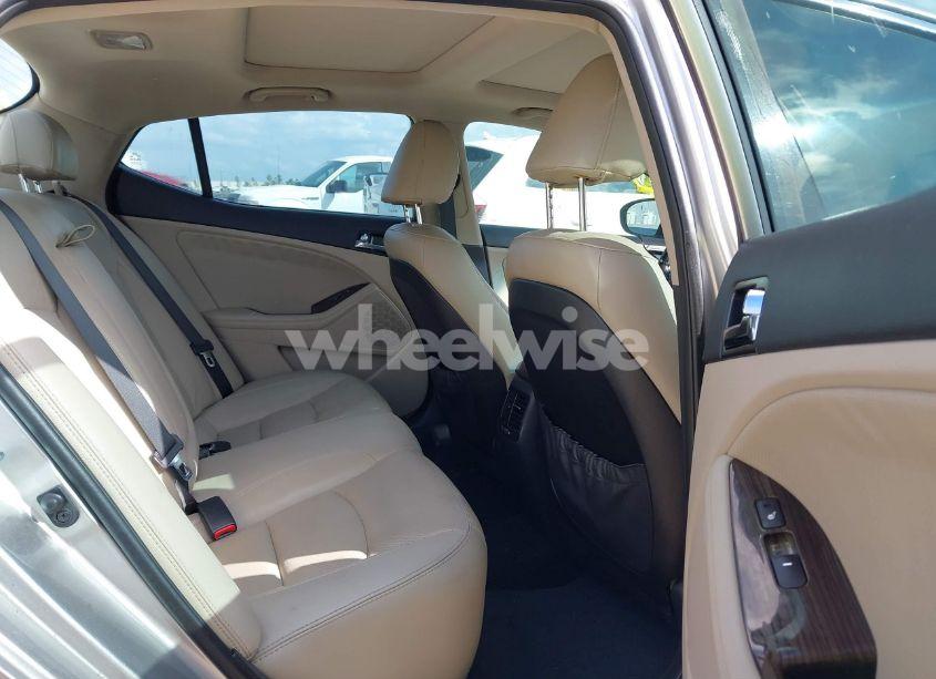 Photo 8 of 2012 Kia Optima EX TURBO (VIN 5XXGN4A6XCG071476)