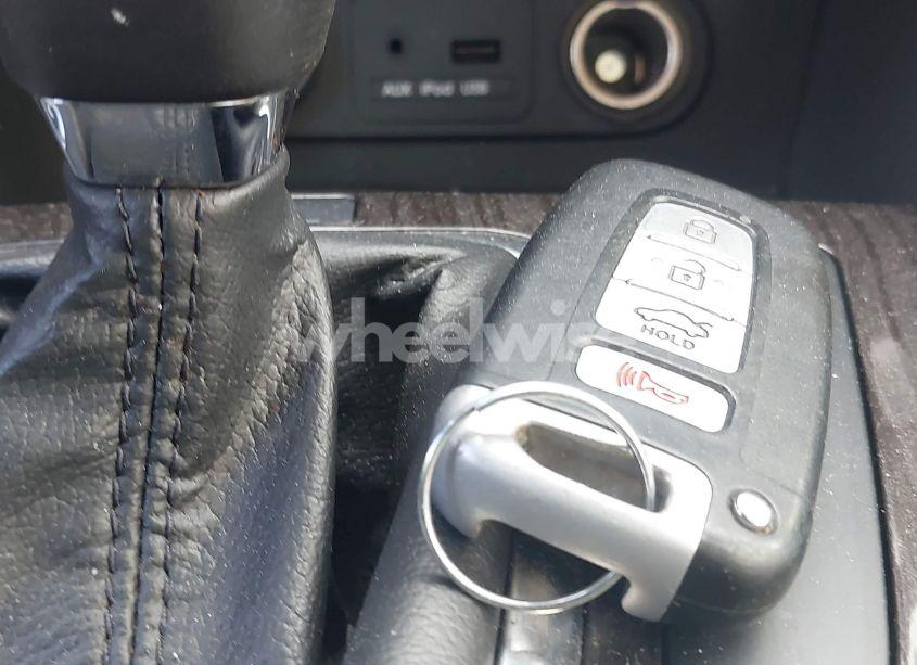 Photo 11 of 2012 Kia Optima EX (VIN 5XXGN4A70CG030525)