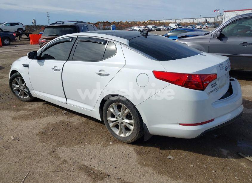 Photo 3 of 2012 Kia Optima EX (VIN 5XXGN4A70CG065145)