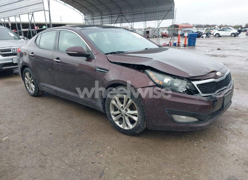 2012 Kia Optima EX (VIN 5XXGN4A70CG070832) main photo