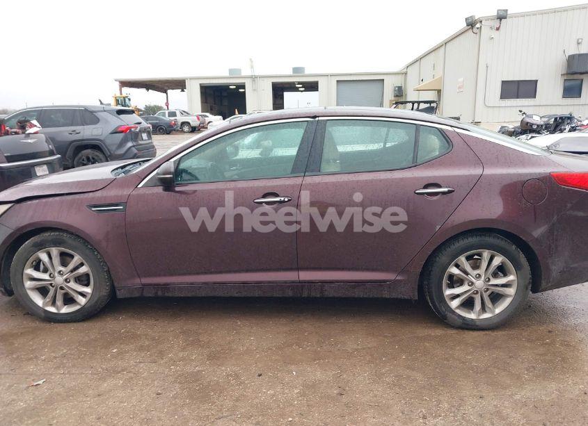 Photo 14 of 2012 Kia Optima EX (VIN 5XXGN4A70CG070832)