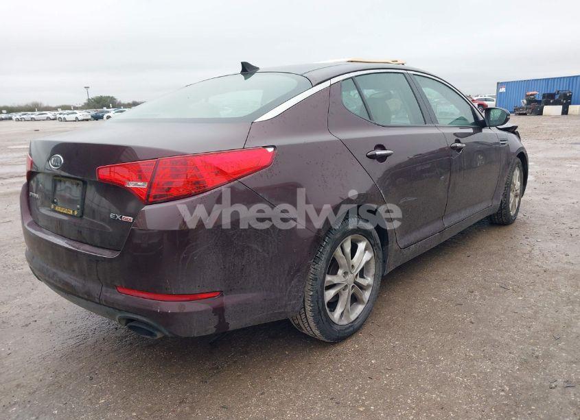 Photo 4 of 2012 Kia Optima EX (VIN 5XXGN4A70CG070832)